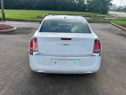 2014 Chrysler 300 S
