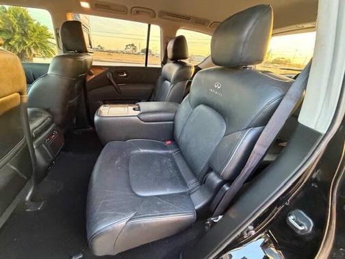 2011 INFINITI QX56 Base