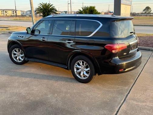 2011 INFINITI QX56 Base