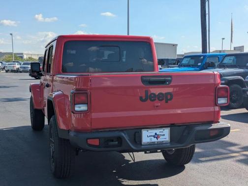 2025 Jeep Gladiator Sport
