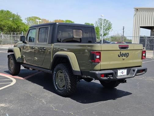 41 2026 Jeep Gladiator Sport