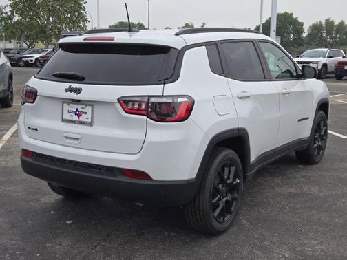 Bright White 2026 Jeep Compass Latitude