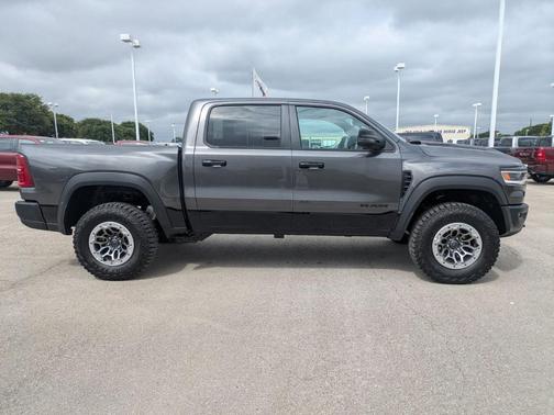 2025 RAM 1500 RHO