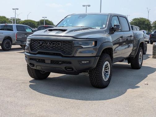 2025 RAM 1500 RHO