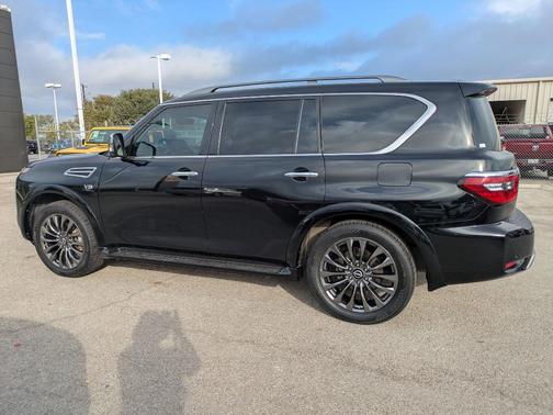 2021 Nissan Armada Platinum
