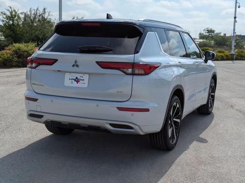 2023 Mitsubishi Outlander SEL Black Edition