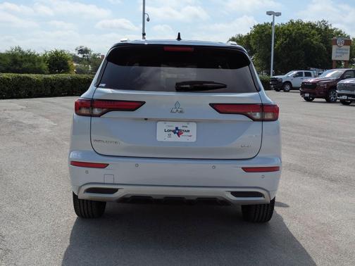 2023 Mitsubishi Outlander SEL Black Edition