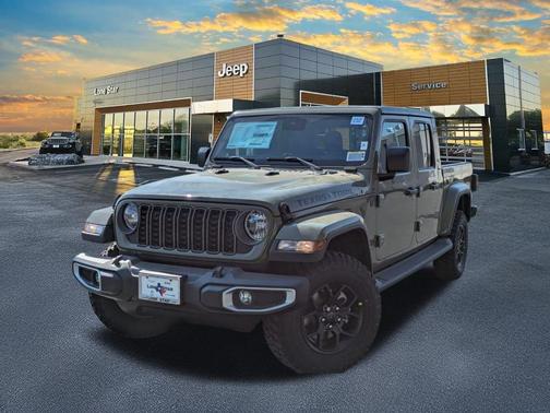 2025 Jeep Gladiator Sport