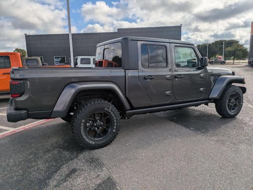 2025 Jeep Gladiator Sport