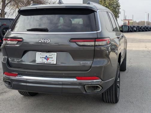 2022 Jeep Grand Cherokee L Overland