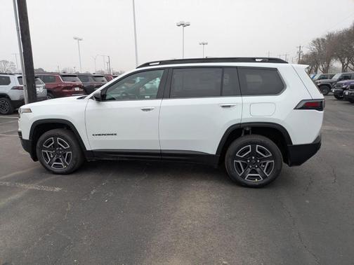 2026 Jeep Cherokee LAREDO/LIMITED