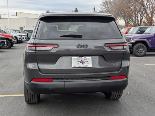 2025 Jeep Grand Cherokee L Laredo