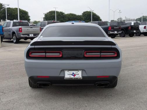 2022 Dodge Challenger R/T