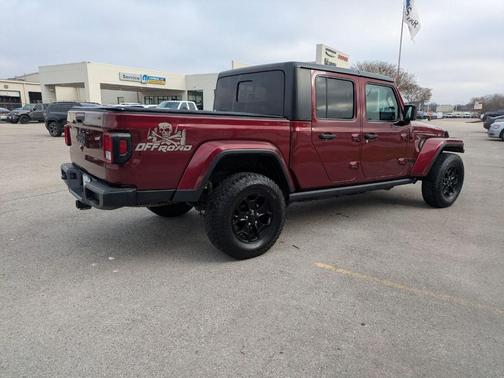 2021 Jeep Gladiator Sport