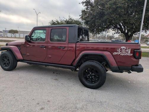 2021 Jeep Gladiator Sport