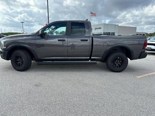 2024 RAM 1500 Classic SLT