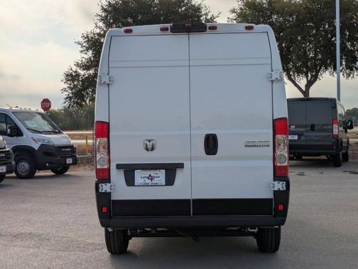 Bright White 2026 RAM ProMaster 2500 High Roof