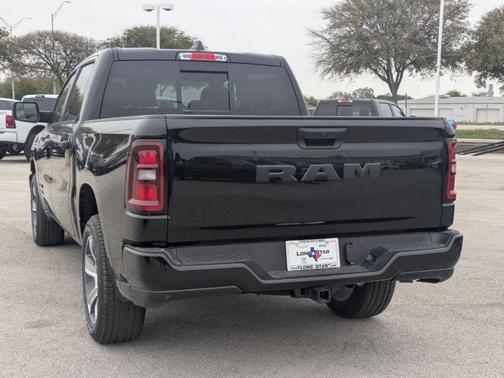2025 RAM 1500 Tradesman