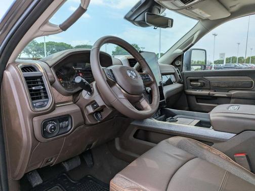 2025 RAM 2500 Limited