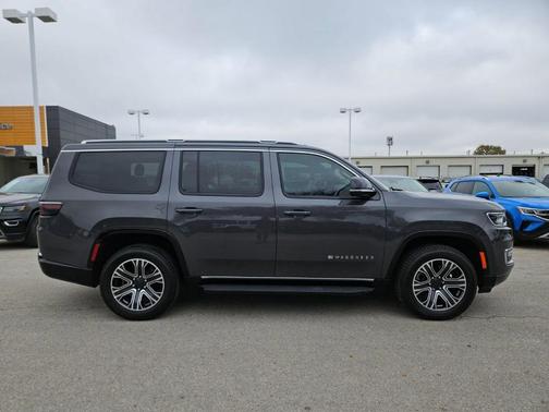 2024 Jeep Wagoneer Series II