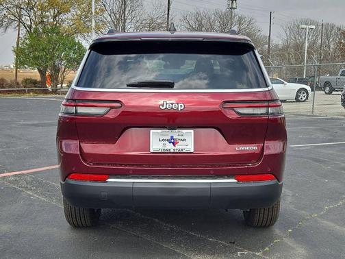 Velvet Red Pearlcoat 2026 Jeep Grand Cherokee Laredo