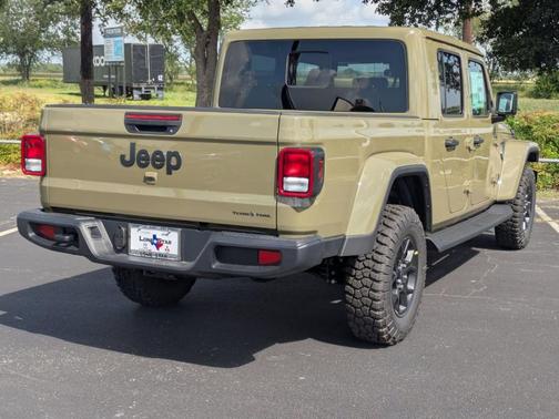 2025 Jeep Gladiator Sport