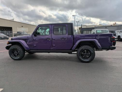 2026 Jeep Gladiator Sport