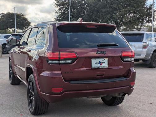 2021 Jeep Grand Cherokee Laredo X