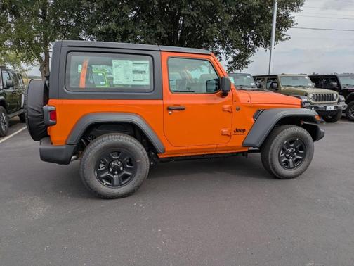 2025 Jeep Wrangler Sport