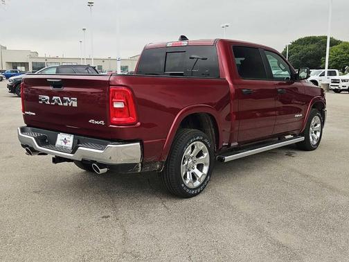 2025 RAM 1500 Big Horn/Lone Star