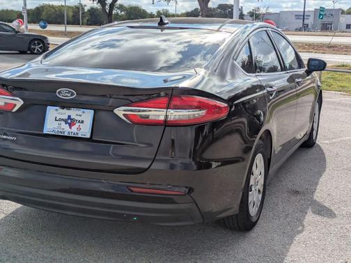 2020 Ford Fusion S