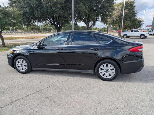 2020 Ford Fusion S