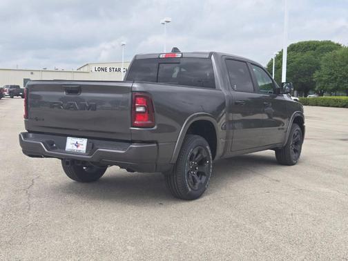 Granite Crystal 2026 RAM 1500 Big Horn/Lone Star