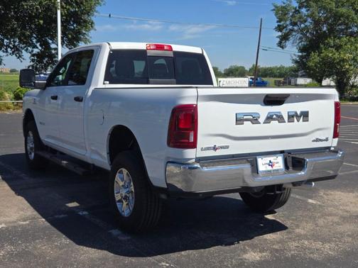 Bright White Clearcoat 2025 RAM 2500 Laramie