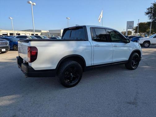 2022 Honda Ridgeline Black Edition