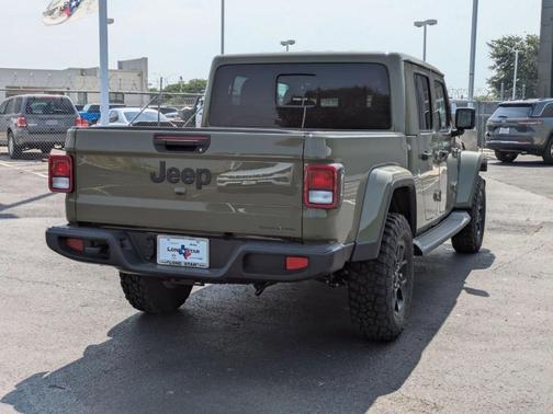 2025 Jeep Gladiator Sport