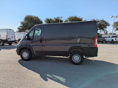 2026 RAM ProMaster 1500 Low Roof