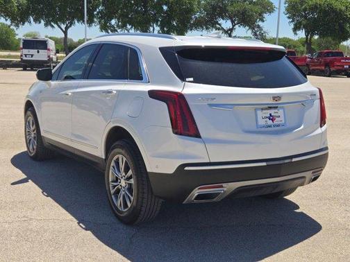 Crystal White Tri-Coat 2023 Cadillac XT5 Premium Luxury