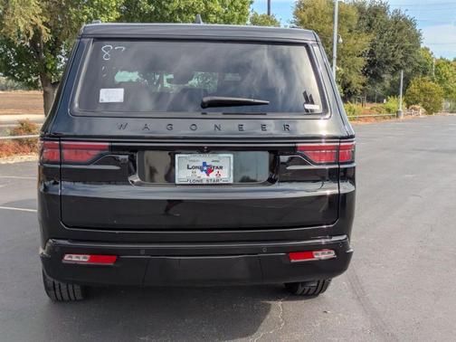 2025 Jeep Wagoneer L Series II