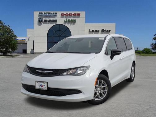 2026 Chrysler Voyager LX