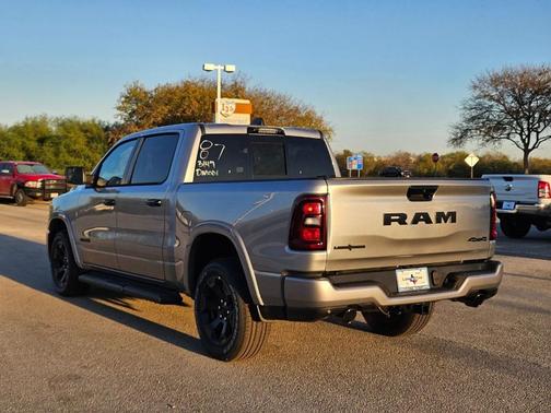 2025 RAM 1500 Big Horn/Lone Star