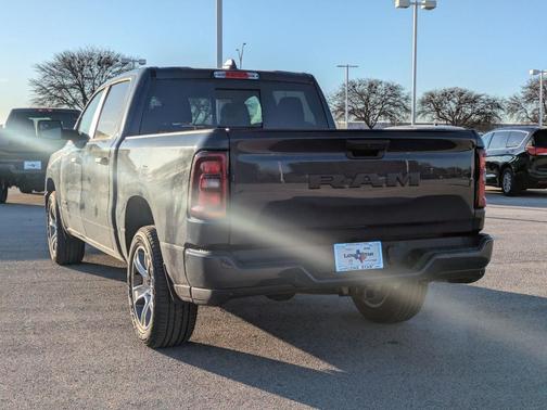 2026 RAM 1500 Express