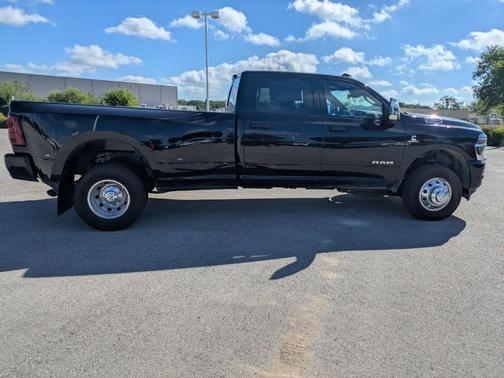 2025 RAM 3500 Laramie