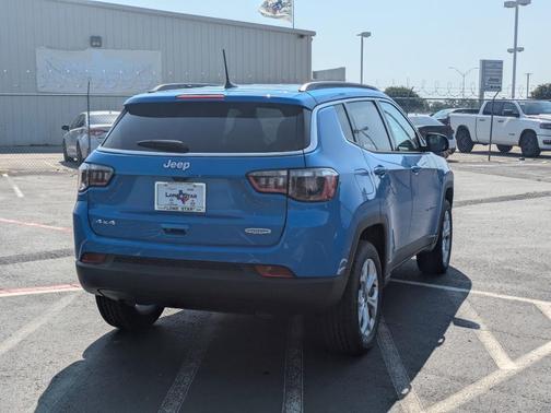 2025 Jeep Compass Latitude