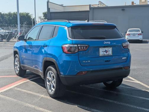 2025 Jeep Compass Latitude