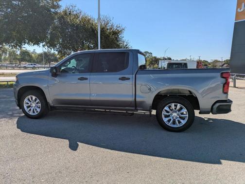 2022 Chevrolet Silverado 1500 Limited Custom