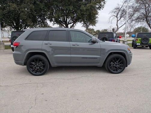 2019 Jeep Grand Cherokee Altitude