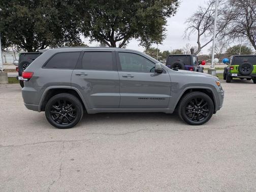 2019 Jeep Grand Cherokee Altitude
