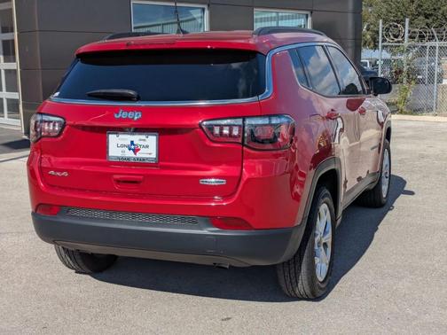 2025 Jeep Compass Latitude