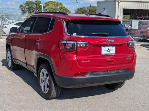 2025 Jeep Compass Latitude
